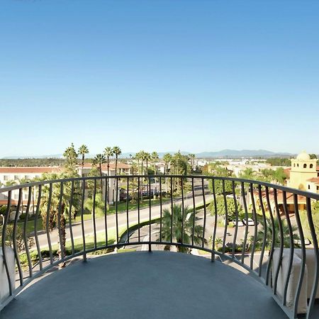 Embassy Suites By Hilton Santa Ana Orange County Airport Exterior photo